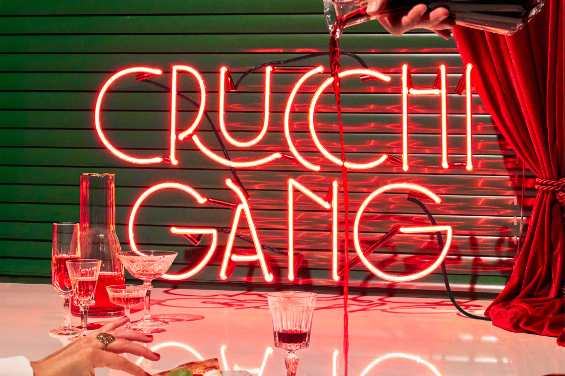 Amore am Eröffnungsabend – Crucchi Gang komplett